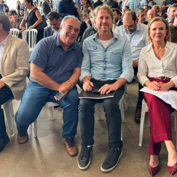 Condenado e preso pela Lava-Jato, ex-deputado petista participa de solenidade na Polícia Federal