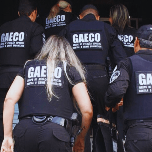 Gaeco prende dono de autoescola e médico que facilitavam aprovação em exames