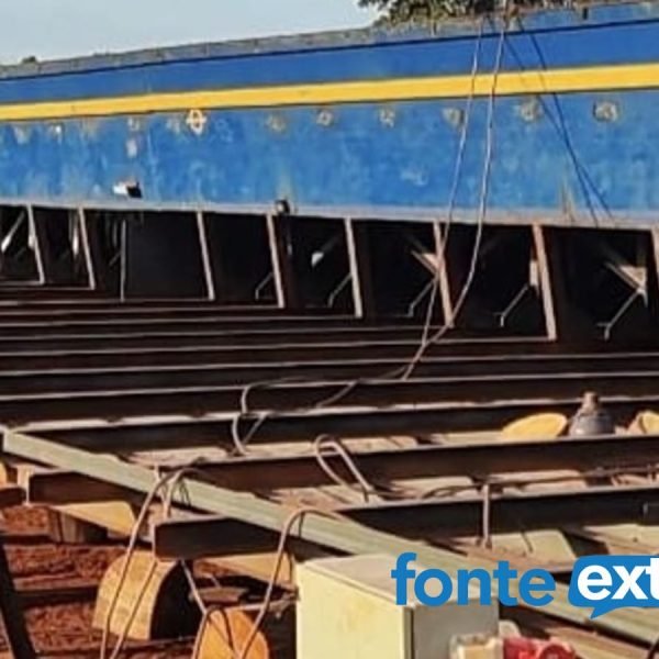 Em construção, nova balsa vai suplantar a maior que navega no lago via Porto de Santa Helena (vídeo)