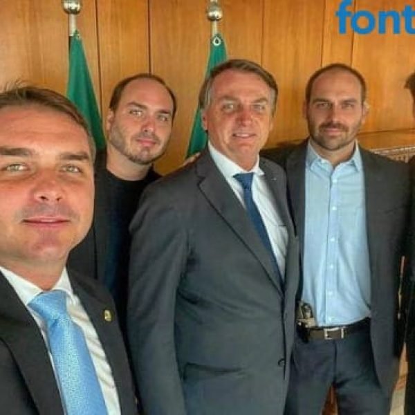 Moraes veta visita de filhos a Jair Bolsonaro no Dia dos Pais