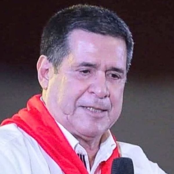 Homem que tentou entrar em hospital onde está internado ex-presidente do Paraguai terá atendimento neuropsiquiátrico