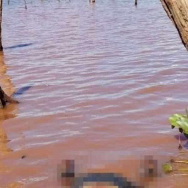 Brasileiro é encontrado morto no lago no PY em frente a Porto Mendes
