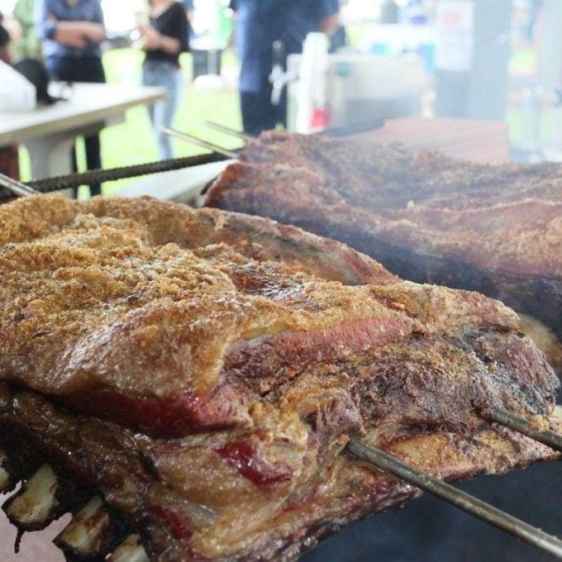 Segunda abre inscrições para o Festival da Costela da festa de Santa Helena