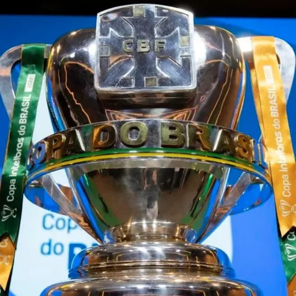 Copa do Brasil define quartas de final com três clássicos regionais