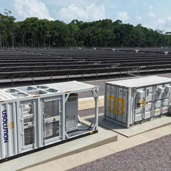 Fala da Dilma agora, fala! Santa Catarina terá fábrica de megabaterias para “estocar” vento e sol