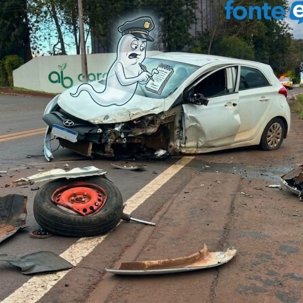 Morador de Santa Helena bate Hilux contra carro fantasma em Missal