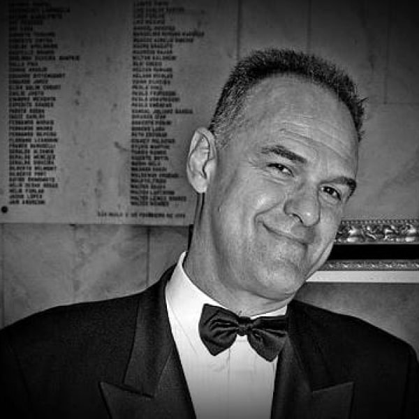 O Adeus doloroso ao “Mão Santa”: O Basquete chora a partida de Oscar Schmidt