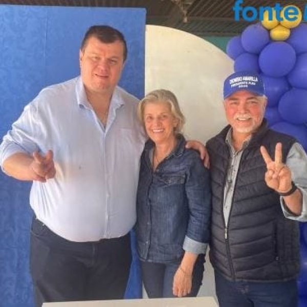 Senador prestigia evento comemorativo Liberal junto a candidato a prefeito de Mbaracayu (vídeo)