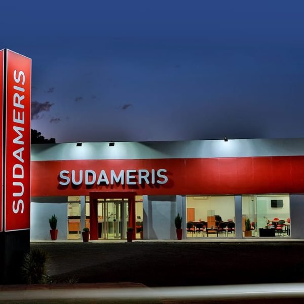 Madrugada de terror em Naranjal no Paraguai. Explodem Banco Sudameris (vídeo)